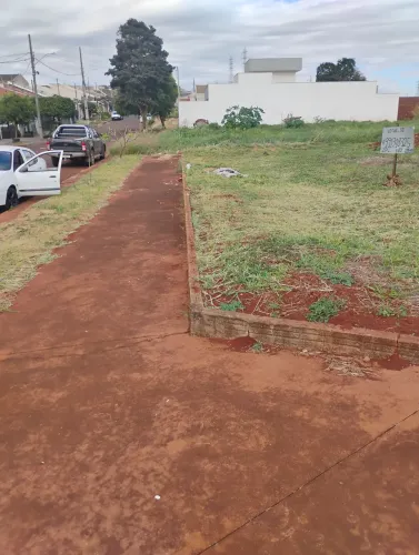 Vende se terreno no campo Belo em Maringá