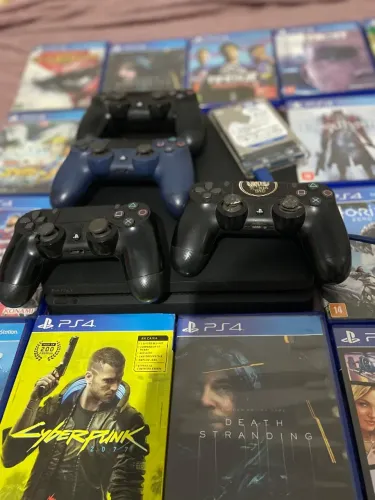 PlayStation 4
