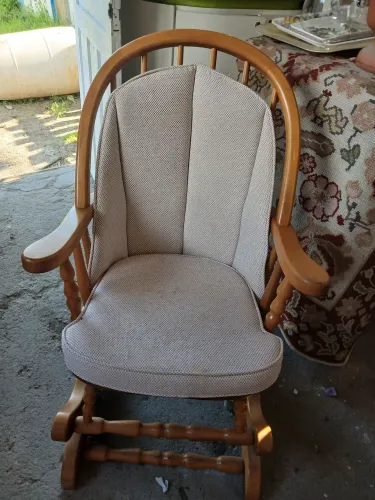 VENDO CADEIRA DE BALANÇO