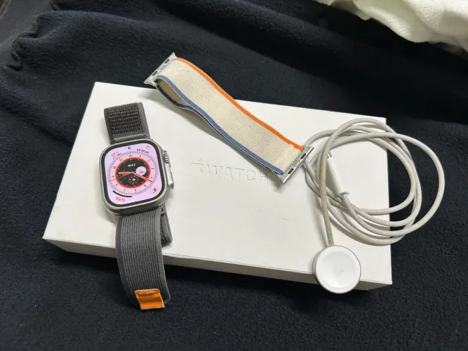 Apple Watch Ultra 1