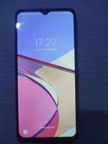 Celular Samsung A12, 64 GB armazenamento, 4GB RAM, carregador e cabo, usado como novo. 