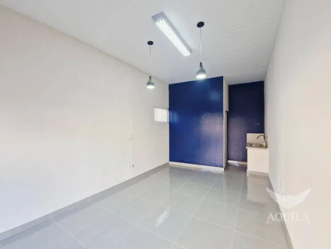 SALÃO COMERCIAL COM 21 m² NA AVENIDA NOGUEIRA PADILHA - SOROCABA