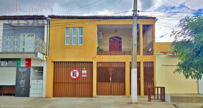 VENDE-SE CASA DUPLEX RESIDENCIAL NO BAIRRO PAREDÕES COM ENERGIA SOLAR