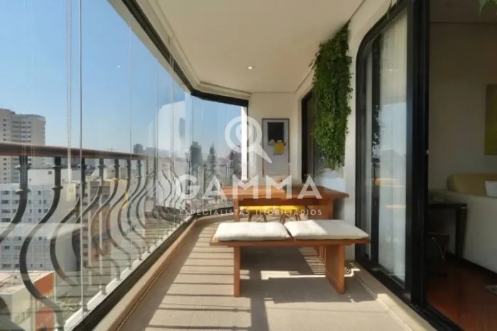 Apartamento com 207m à Venda em Perdizes