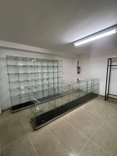 Balcão Módulos em Vidro