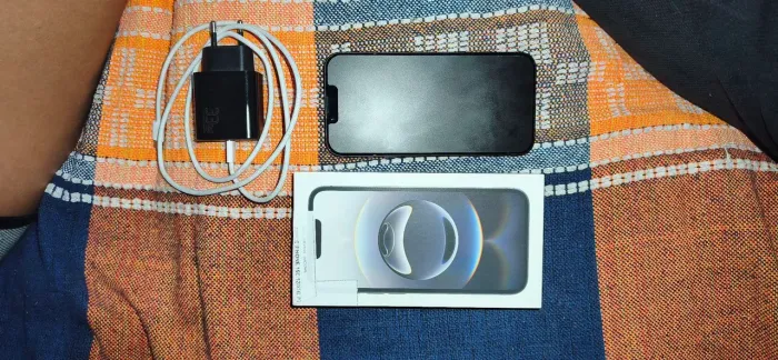 IPHONE 16 NOVO