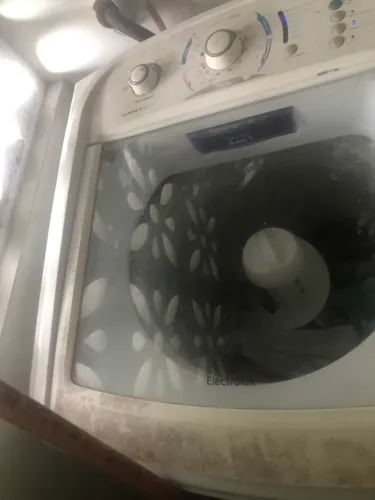 Máquina no precinho
