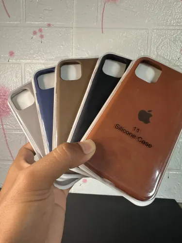 Capinha iPhone 11 variadas
