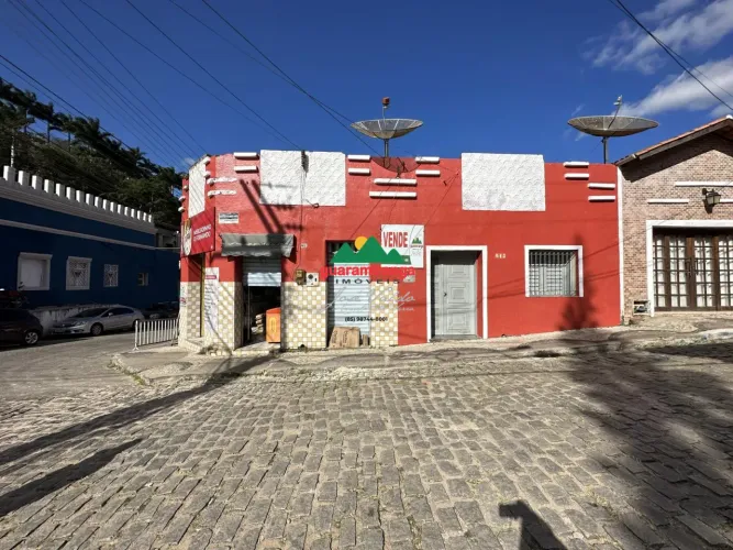 Ponto comercial a venda no Centro de Guaramiranga/CE.