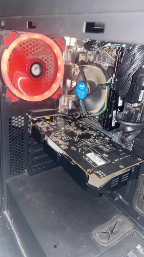 Kit Peças PC Gamer: i5 7400 + RX 560 2GB + Fonte Corsair Semi-modular 450W