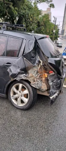 Nissan Tiida S 1.8/1.8 Flex 16V Mec. 2012