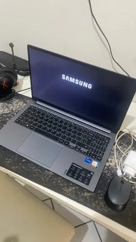 ? SAMSUNG GALAXY BOOK4 ? i5 13a GERAÇÃO AINDA NA GARANTIA