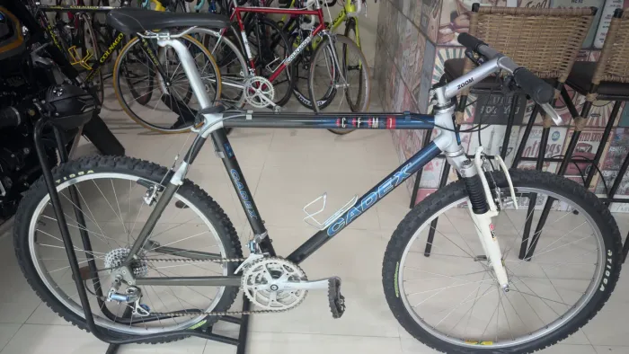 Bike mtb giant cadex cfm1 shimano xtr mavic
