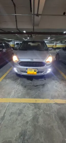 Ford KA+ Sedan 1.5 16V Flex 4P 2015