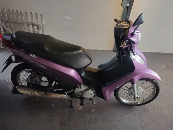 Vende se Biz 2012 partida elétrica Flex Es rosa