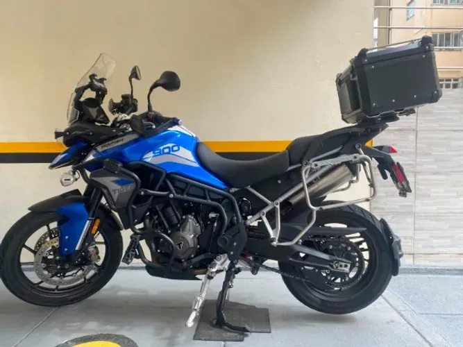 Tiger 900 GT PRO 2023 impecável sem detalhes