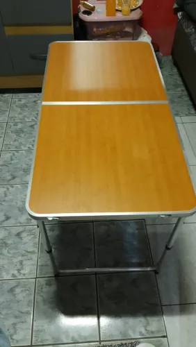 Mesa dobrável portátil