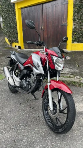 Titan 160 impecável!!