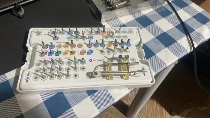 Kit implante Neodent 