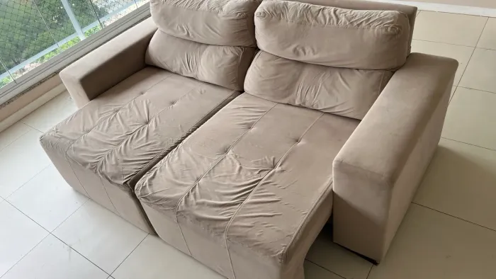 Sofá 3 lugares retrátil e reclinável 220cm
