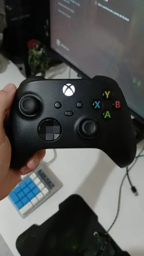 Controle Xbox seminovo