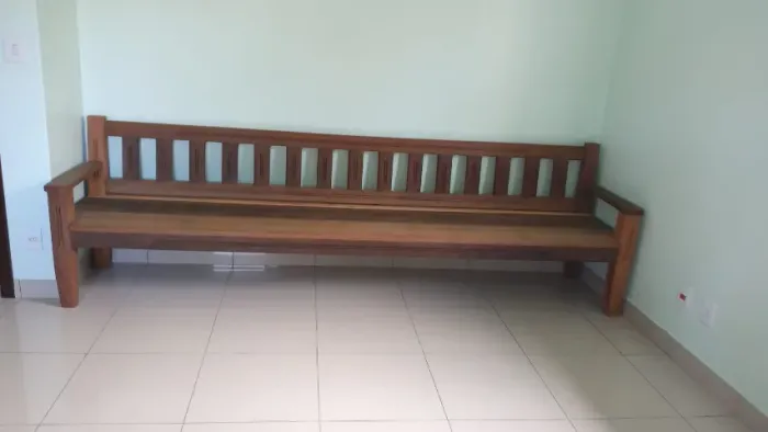 Conjunto de Bancos/Poltronas em Madeira Nobre (Itaúba e Ipê) - 3 Peças