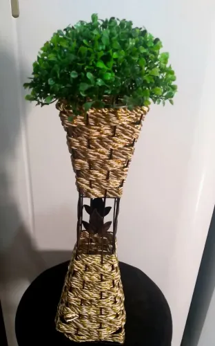 Por. 50. - Vaso Decoração