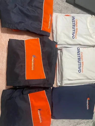 uniforme Colegio Mllenium Construtivo tam G