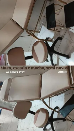 Maca, mocho e escada