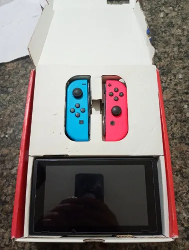 Nintendo switch V2 