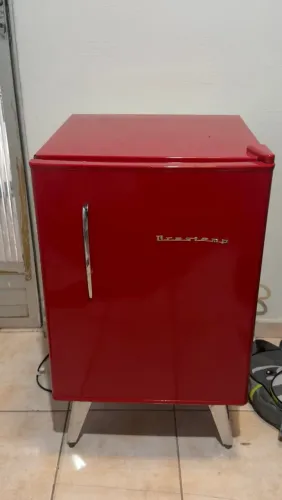 Frigobar Brastemp 76L Vermelho Retrô