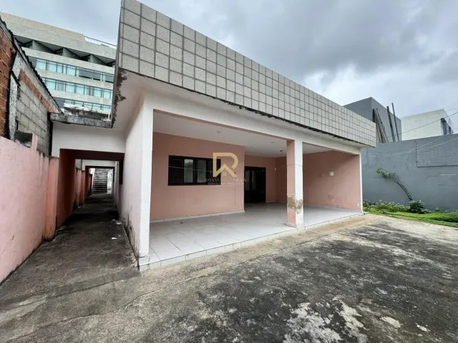 Casa para Locação em Maceió, Cruz das Almas, 6 dormitórios, 3 banheiros, 2 vagas