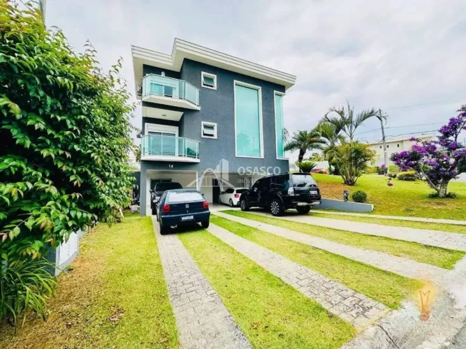 Casa com 3 suítes para locação - Reserva Santa Maria