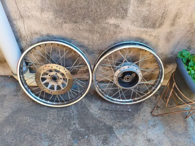Rodas Titan ESD 2008