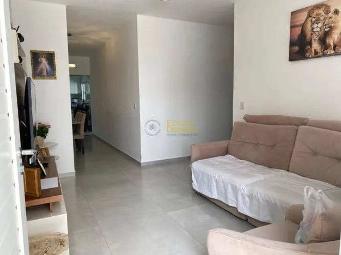 Casa em Condomínio com 2 quartos, Jardim Cristina - Pindamonhangaba