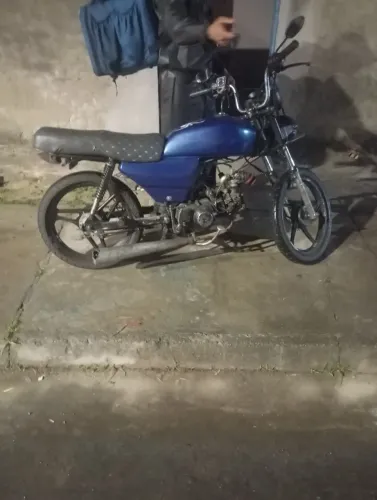 Vendo esse moto pegar ou largar