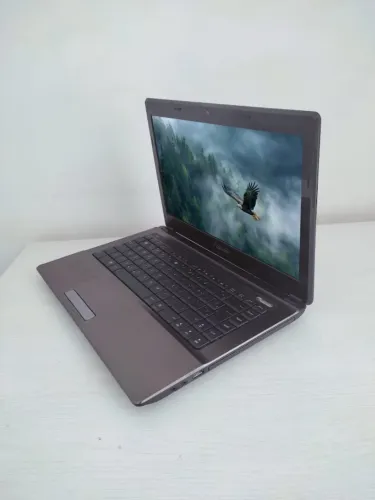 Notebook Asus C-60 AMD 4GB 1TB 18 Meses de Garantia