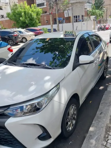 Toyota Yaris XS Sedan 1.5 Flex 16V 4P Aut. 2023