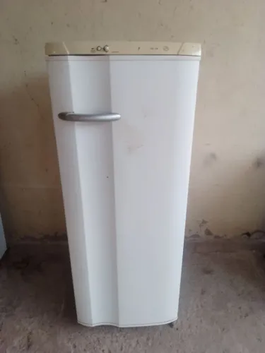 Geladeira por 380 ENTREGO