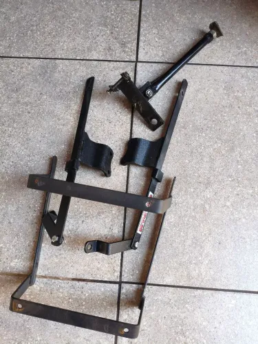 Suporte para baú factor Yamaha 