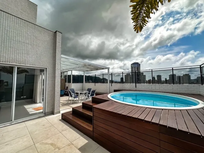 Cobertura Penthouse com Vista para o Mar à Venda na Enseada no Guarujá | QVista Inteligênc