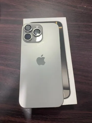 iPhone 16 pro max 256gb titanium natural