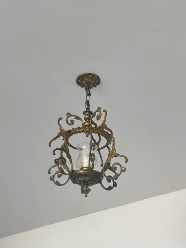 Par de Lustres de Bronze 