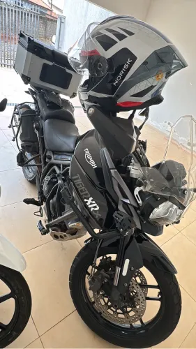 Triumph Tiger 800 XRX - Excelente Estado | Revisada | Pronta para Viajar