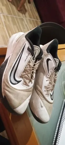 Vendo Nike precision 7. 2 semanas de uso está novo