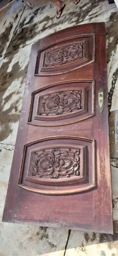 Porta madeira cedro  com patente jatoba