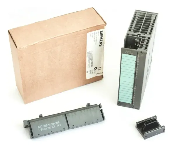 Cartão SIMATIC S7-300, Analog intput SM 331, 8 AI x 12bit<br><br>