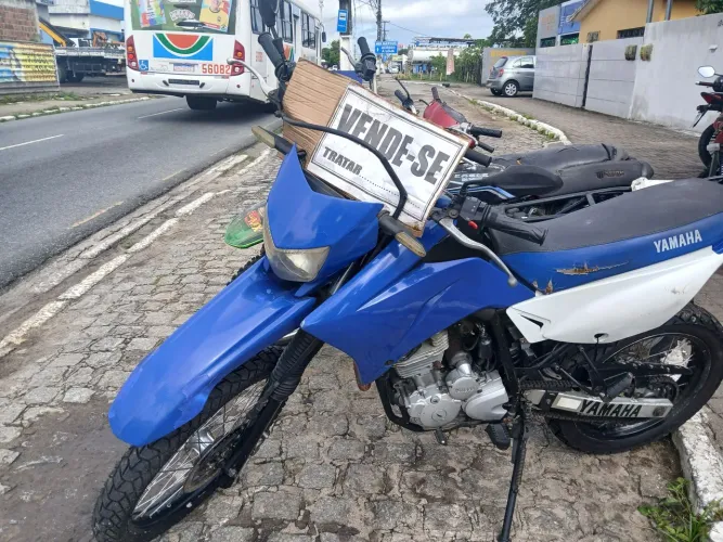 VENDE-SE MOTO LANDER XTZ
