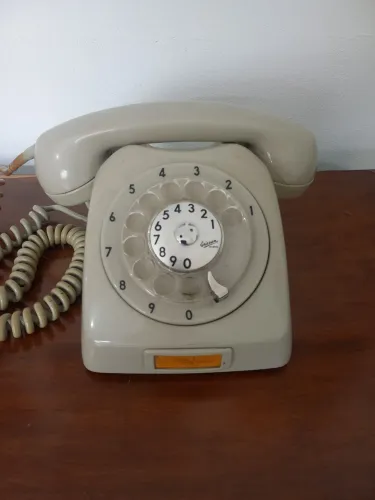 ANTIGO TELEFONE ERICSSON DE DISCO