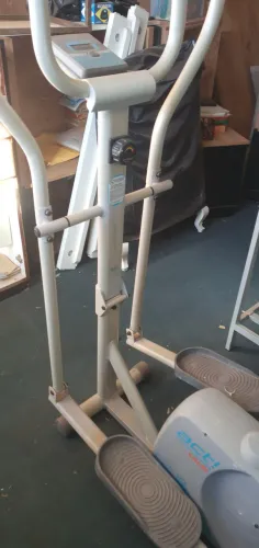 Elíptico caloi novo
